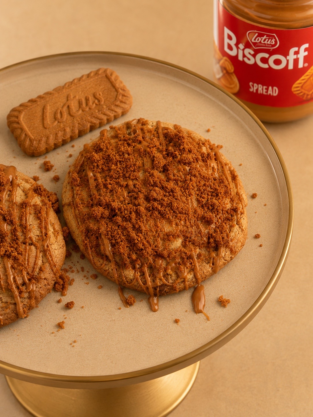 Biscoff cookies with spread drizzle and crumbled Lotus biscuits